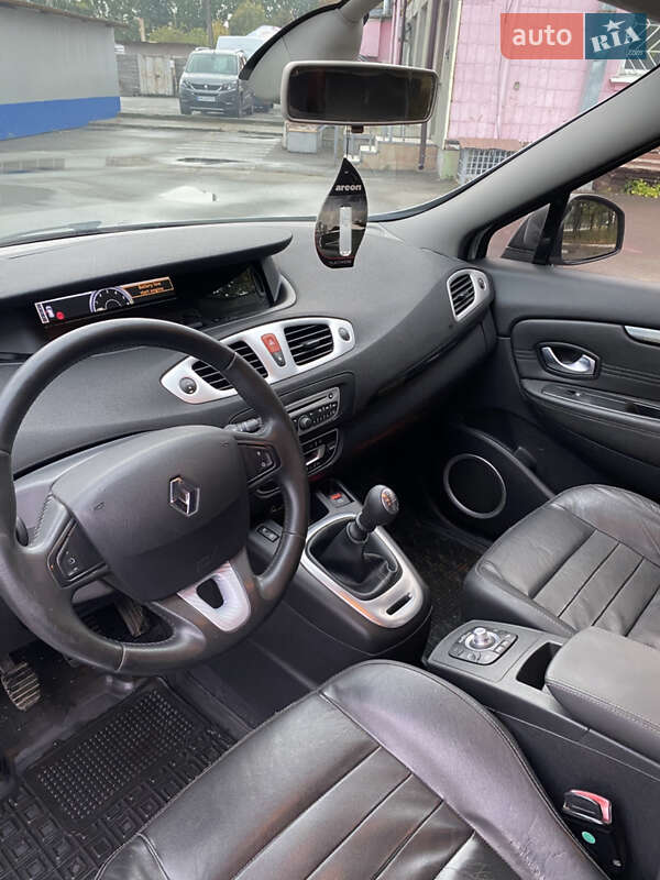 Минивэн Renault Grand Scenic 2009 в Сумах