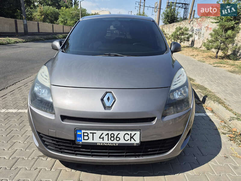 Мінівен Renault Grand Scenic 2010 в Одесі