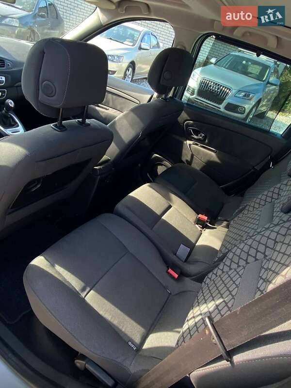 Минивэн Renault Grand Scenic 2011 в Днепре