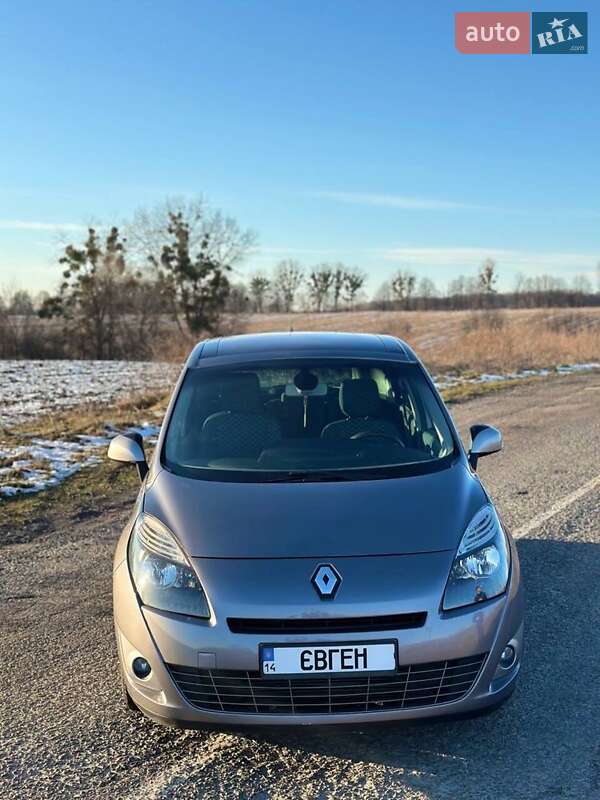 Мінівен Renault Grand Scenic 2011 в Львові