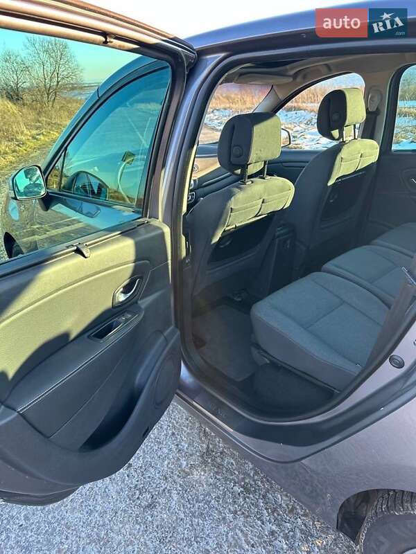Мінівен Renault Grand Scenic 2011 в Львові