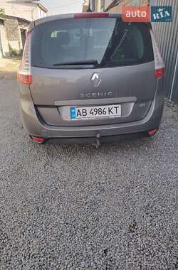 Минивэн Renault Grand Scenic 2010 в 