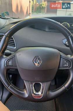 Минивэн Renault Grand Scenic 2014 в 