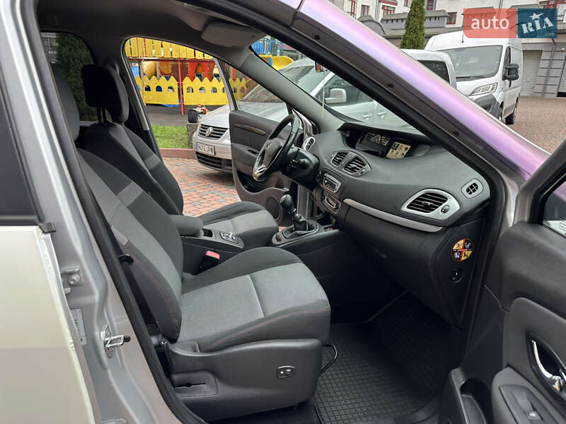 Минивэн Renault Grand Scenic 2014 в Ивано-Франковске