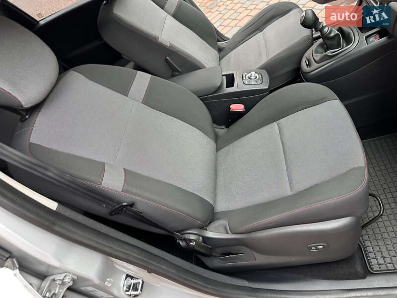 Минивэн Renault Grand Scenic 2014 в Ивано-Франковске