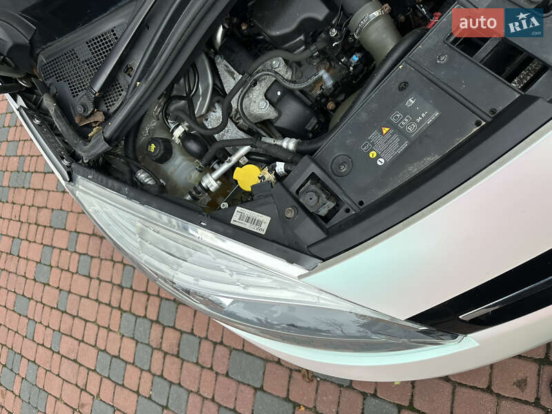 Минивэн Renault Grand Scenic 2014 в Ивано-Франковске