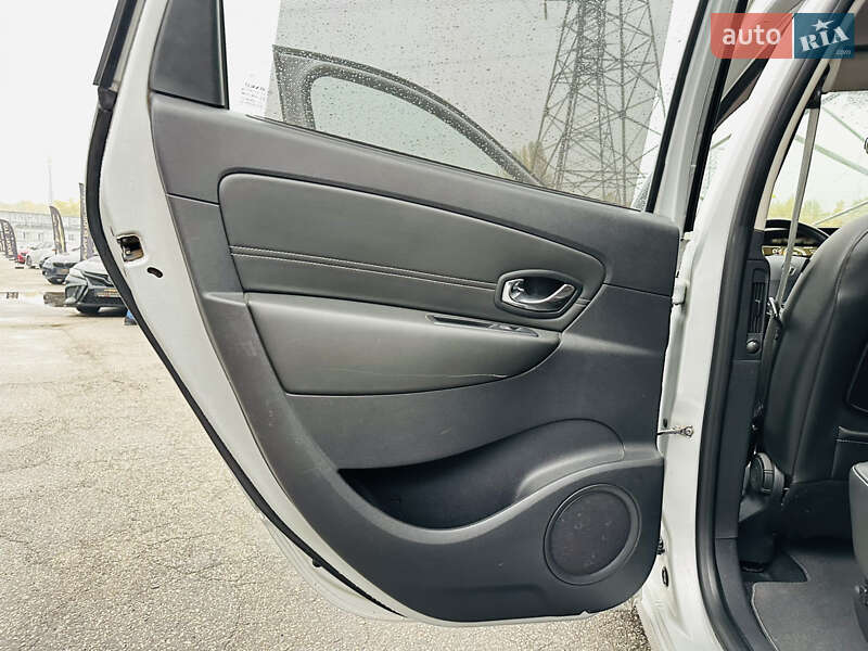 Мінівен Renault Grand Scenic 2014 в Харкові фото 17 Мінівен Renault Grand Scenic 2014 в Харкові