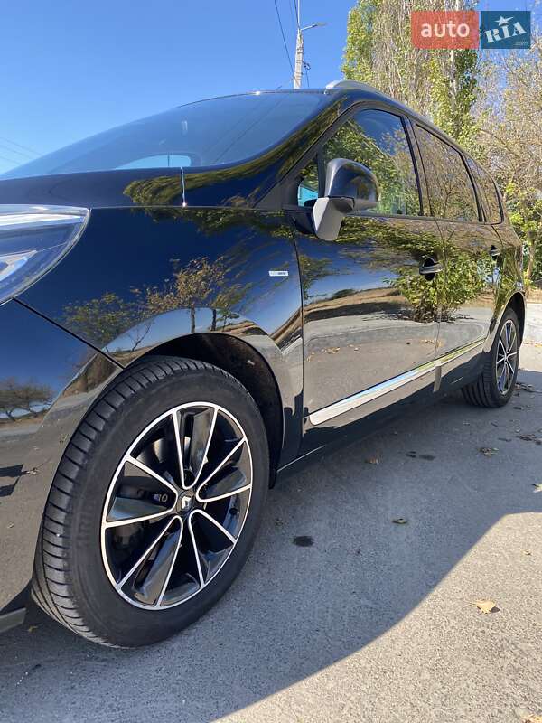Минивэн Renault Grand Scenic 2013 в Николаеве