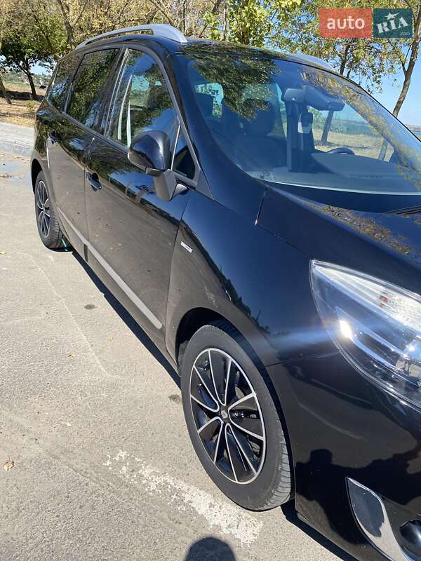 Минивэн Renault Grand Scenic 2013 в Николаеве