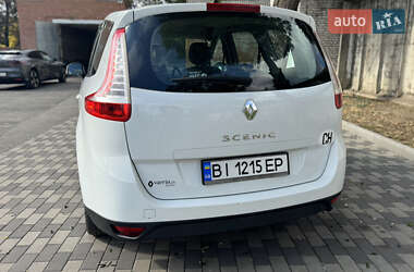 Минивэн Renault Grand Scenic 2009 в 