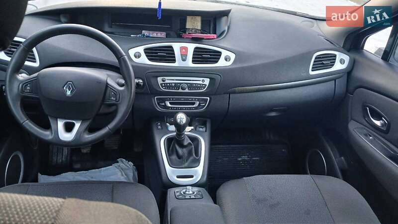 Мінівен Renault Grand Scenic 2010 в Новояворівську