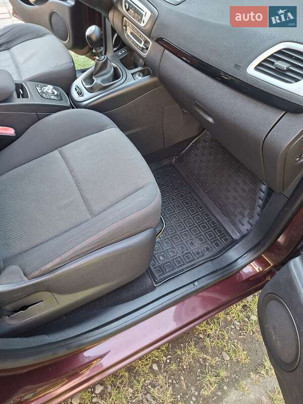 Мінівен Renault Grand Scenic 2013 в Калуші