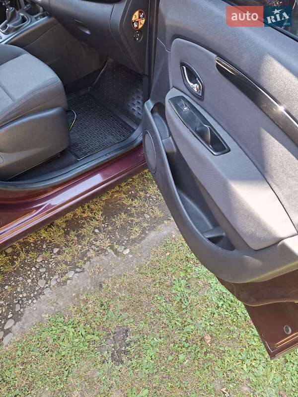 Мінівен Renault Grand Scenic 2013 в Калуші