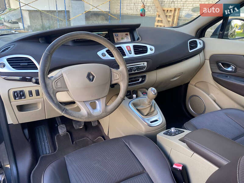 Минивэн Renault Grand Scenic 2009 в Самборе