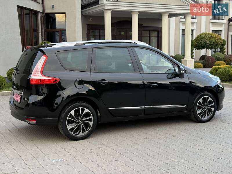 Мінівен Renault Grand Scenic 2015 в Стрию