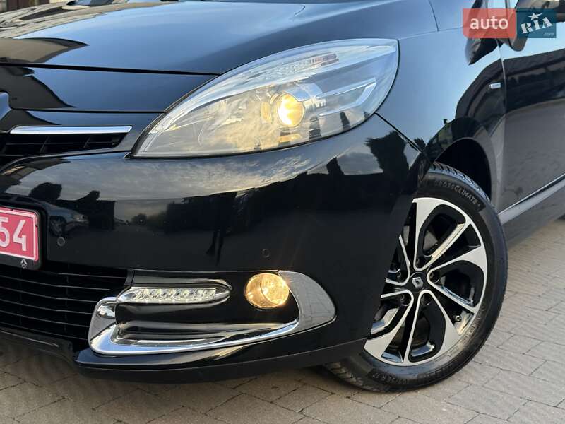 Мінівен Renault Grand Scenic 2015 в Стрию
