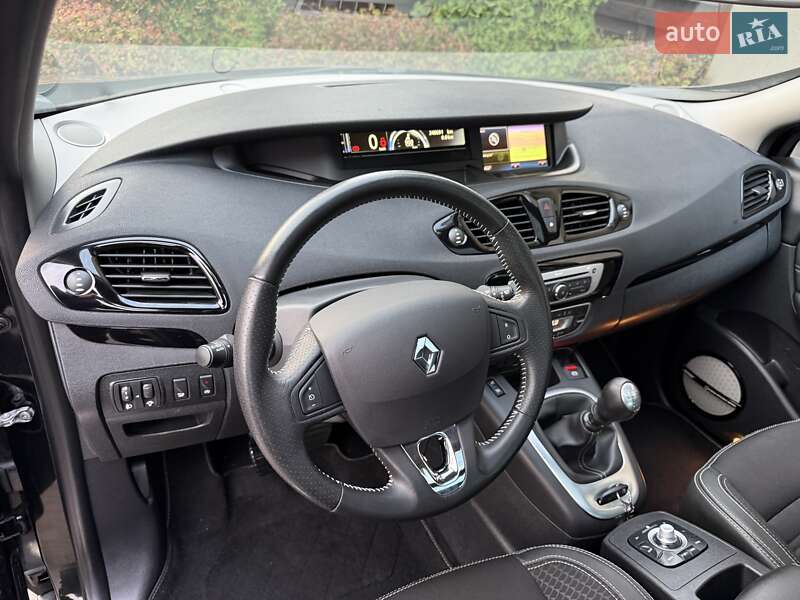 Мінівен Renault Grand Scenic 2015 в Стрию