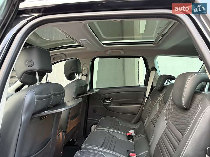 Мінівен Renault Grand Scenic 2015 в Стрию