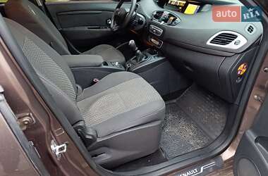 Минивэн Renault Grand Scenic 2010 в 