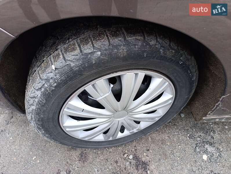Минивэн Renault Grand Scenic 2010 в Теофиполе
