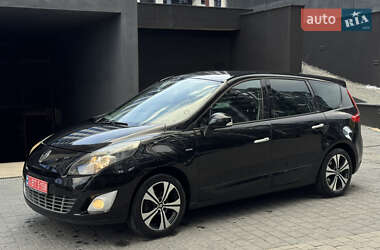 Минивэн Renault Grand Scenic 2011 в Ивано-Франковске