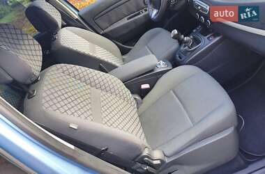 Минивэн Renault Grand Scenic 2011 в 