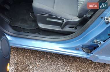 Минивэн Renault Grand Scenic 2011 в 