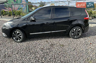 Мінівен Renault Grand Scenic 2015 в 