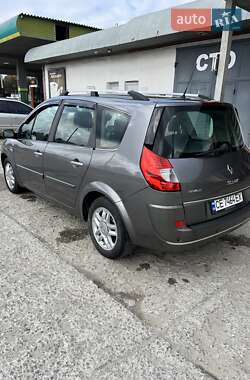 Мінівен Renault Grand Scenic 2009 в  фото 26 Мінівен Renault Grand Scenic 2009 в