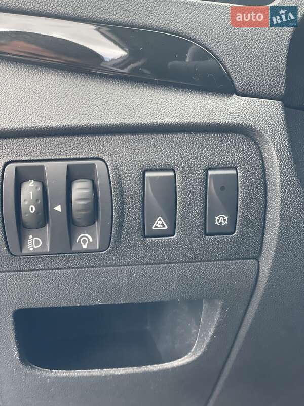 Минивэн Renault Grand Scenic 2014 в Стрые фото 45 Минивэн Renault Grand Scenic 2014 в Стрые