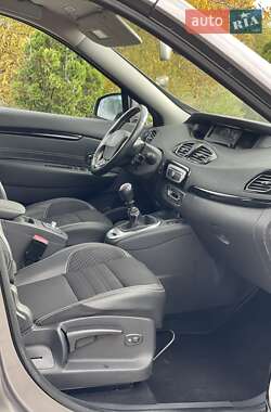 Минивэн Renault Grand Scenic 2014 в 