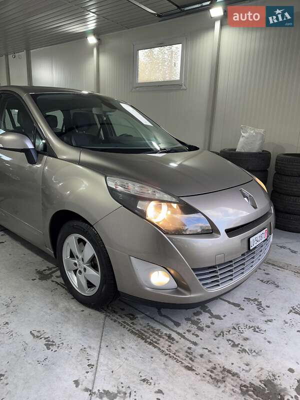 Минивэн Renault Grand Scenic 2011 в Золочеве фото 4 Минивэн Renault Grand Scenic 2011 в Золочеве