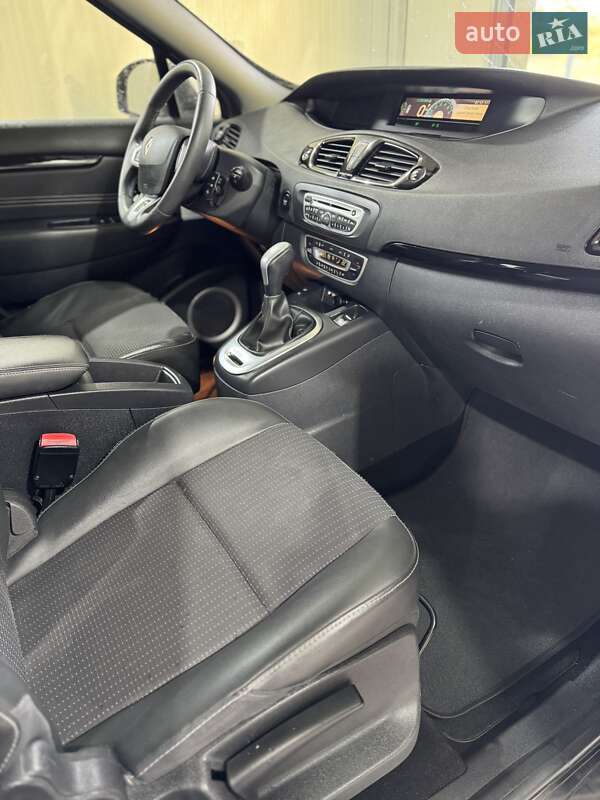 Минивэн Renault Grand Scenic 2011 в Золочеве фото 18 Минивэн Renault Grand Scenic 2011 в Золочеве