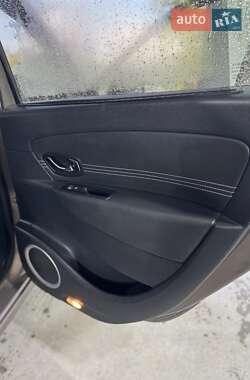 Мінівен Renault Grand Scenic 2011 в 