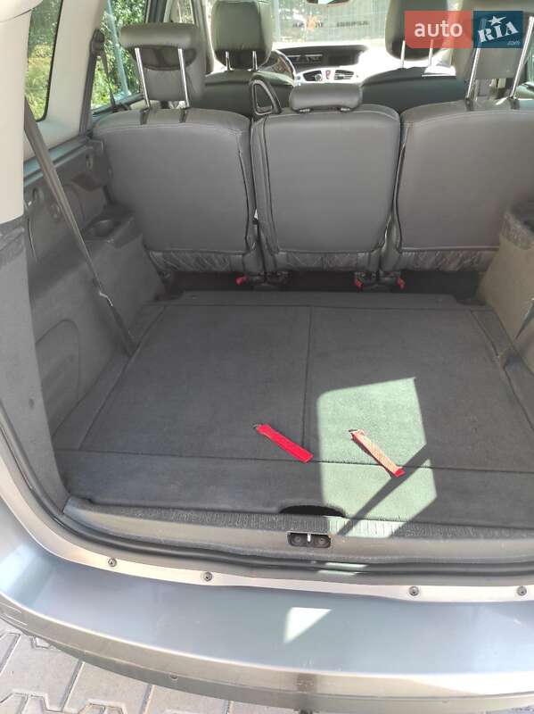 Минивэн Renault Grand Scenic 2010 в Виннице