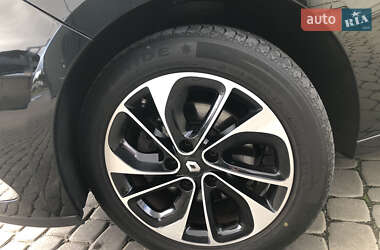 Минивэн Renault Grand Scenic 2016 в 