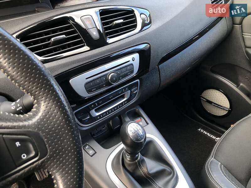 Мінівен Renault Grand Scenic 2016 в Львові