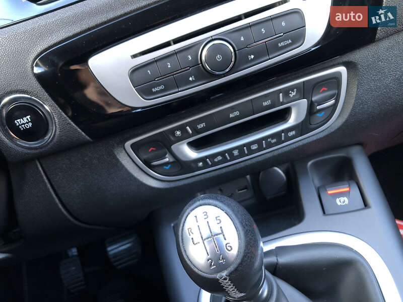 Мінівен Renault Grand Scenic 2016 в Львові