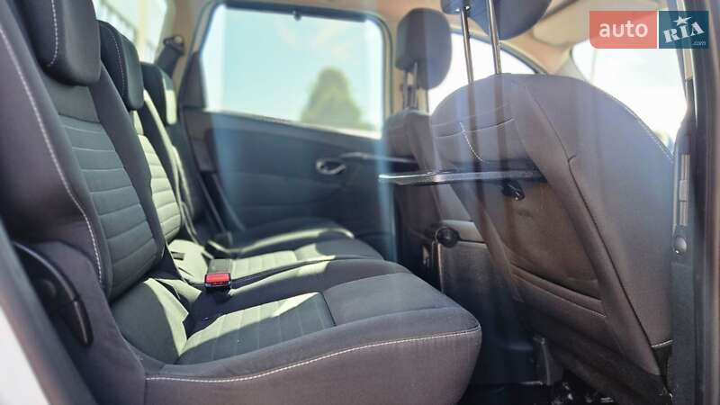Мінівен Renault Grand Scenic 2015 в Вінниці фото 30 Мінівен Renault Grand Scenic 2015 в Вінниці