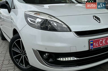Минивэн Renault Grand Scenic 2012 в 
