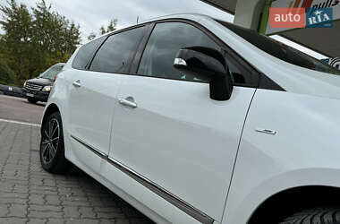 Минивэн Renault Grand Scenic 2012 в 