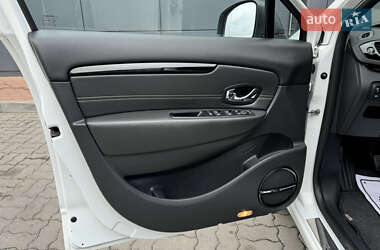 Минивэн Renault Grand Scenic 2012 в 