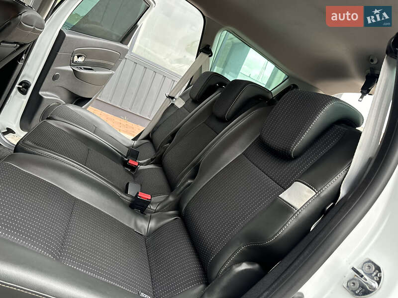 Мінівен Renault Grand Scenic 2012 в Дрогобичі