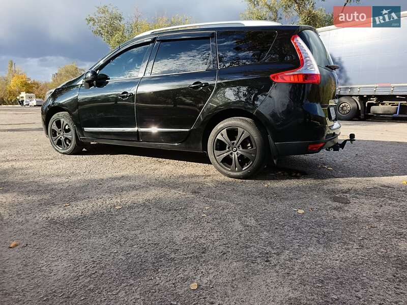 Мінівен Renault Grand Scenic 2013 в Запоріжжі фото 10 Мінівен Renault Grand Scenic 2013 в Запоріжжі