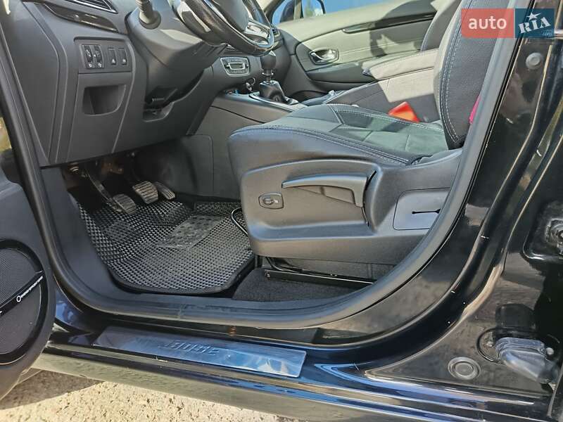 Мінівен Renault Grand Scenic 2013 в Запоріжжі фото 16 Мінівен Renault Grand Scenic 2013 в Запоріжжі