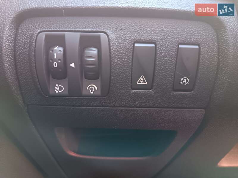 Мінівен Renault Grand Scenic 2013 в Запоріжжі фото 46 Мінівен Renault Grand Scenic 2013 в Запоріжжі