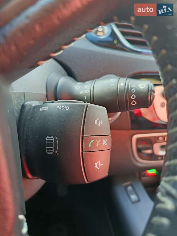 Мінівен Renault Grand Scenic 2013 в Запоріжжі фото 54 Мінівен Renault Grand Scenic 2013 в Запоріжжі
