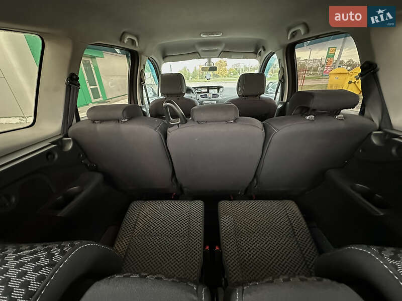 Мінівен Renault Grand Scenic 2011 в Кропивницькому