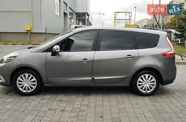 Минивэн Renault Grand Scenic 2013 в 