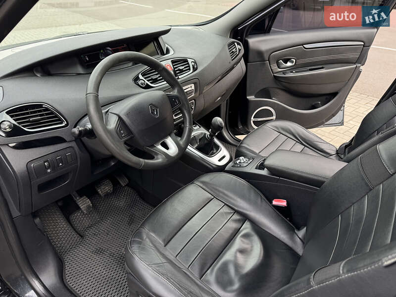 Минивэн Renault Grand Scenic 2011 в Луцке